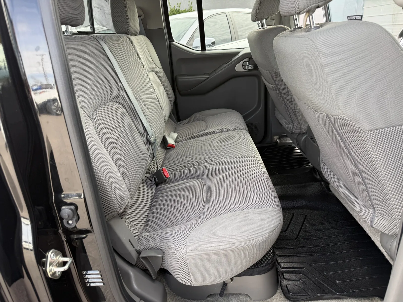 Nissan Frontier photo 74