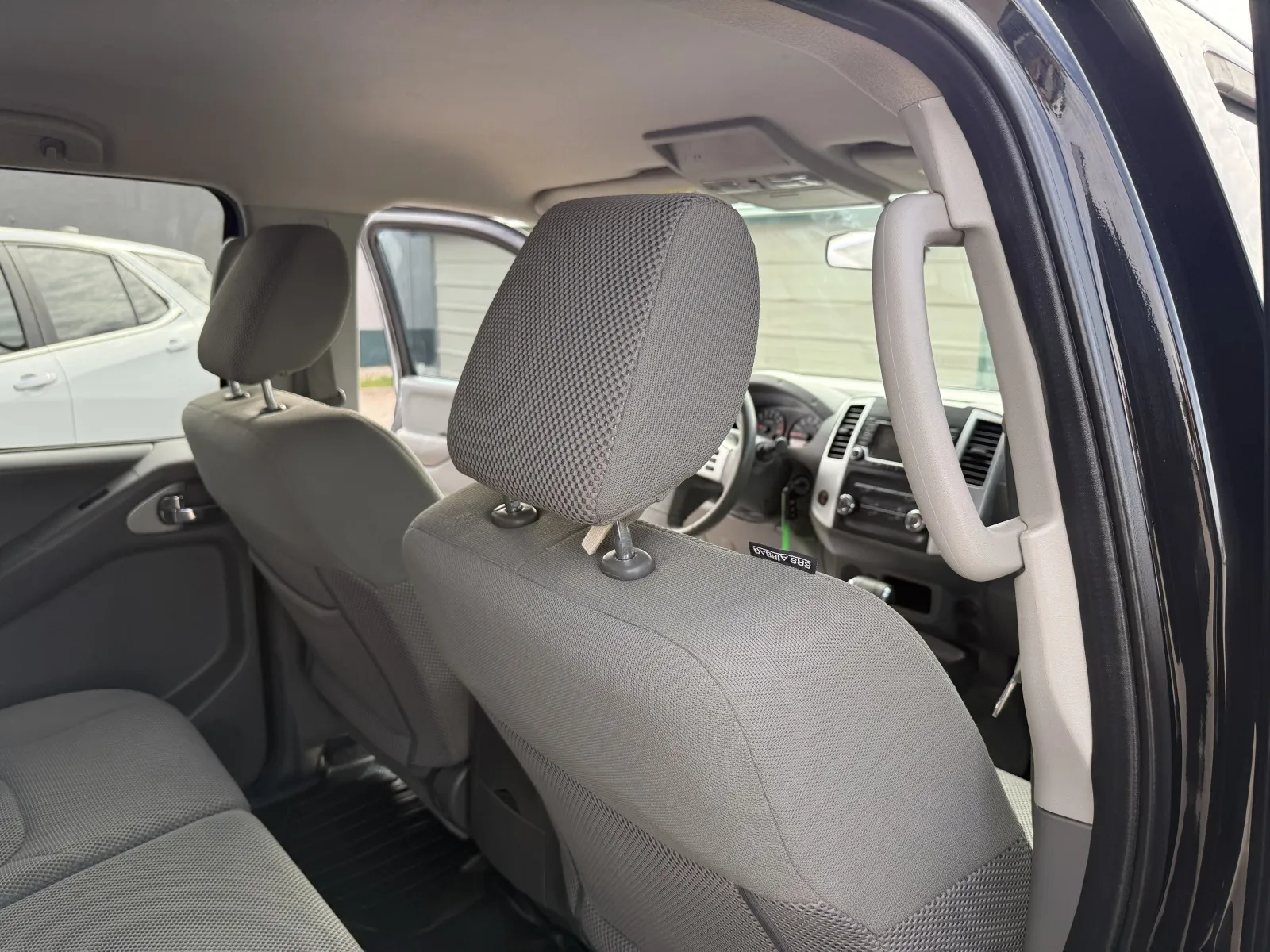 Nissan Frontier photo 78