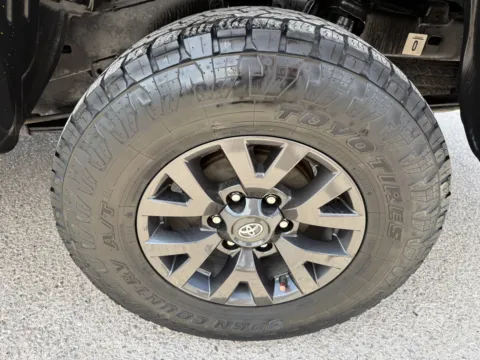 More photos of 2021 TOYOTA TACOMA DOUBLE CAB at Justin's Motor Company, NM