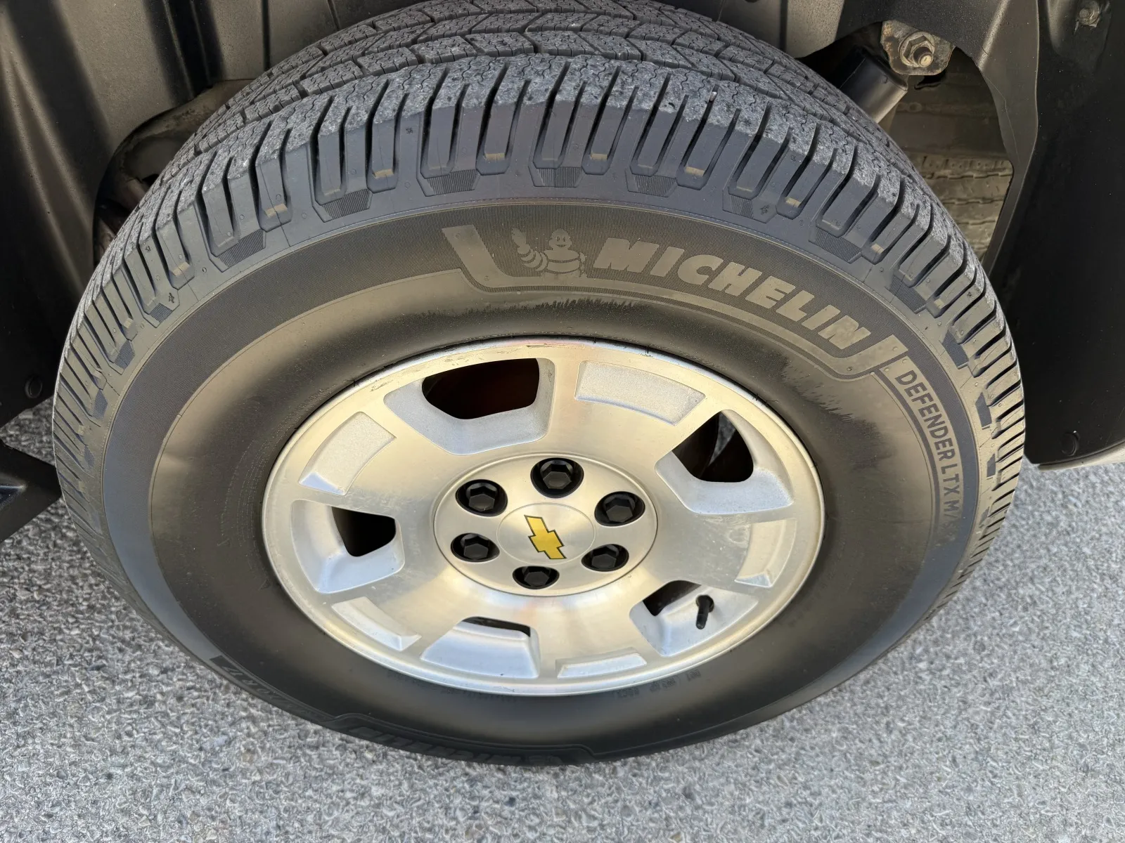 Chevrolet Tahoe photo 15