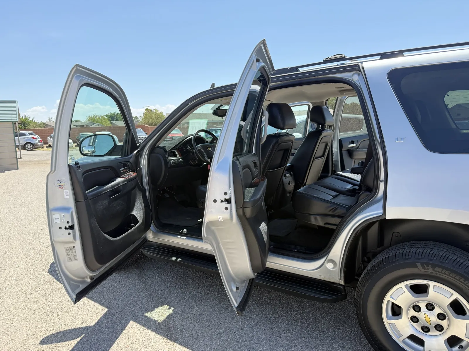 Chevrolet Tahoe photo 20