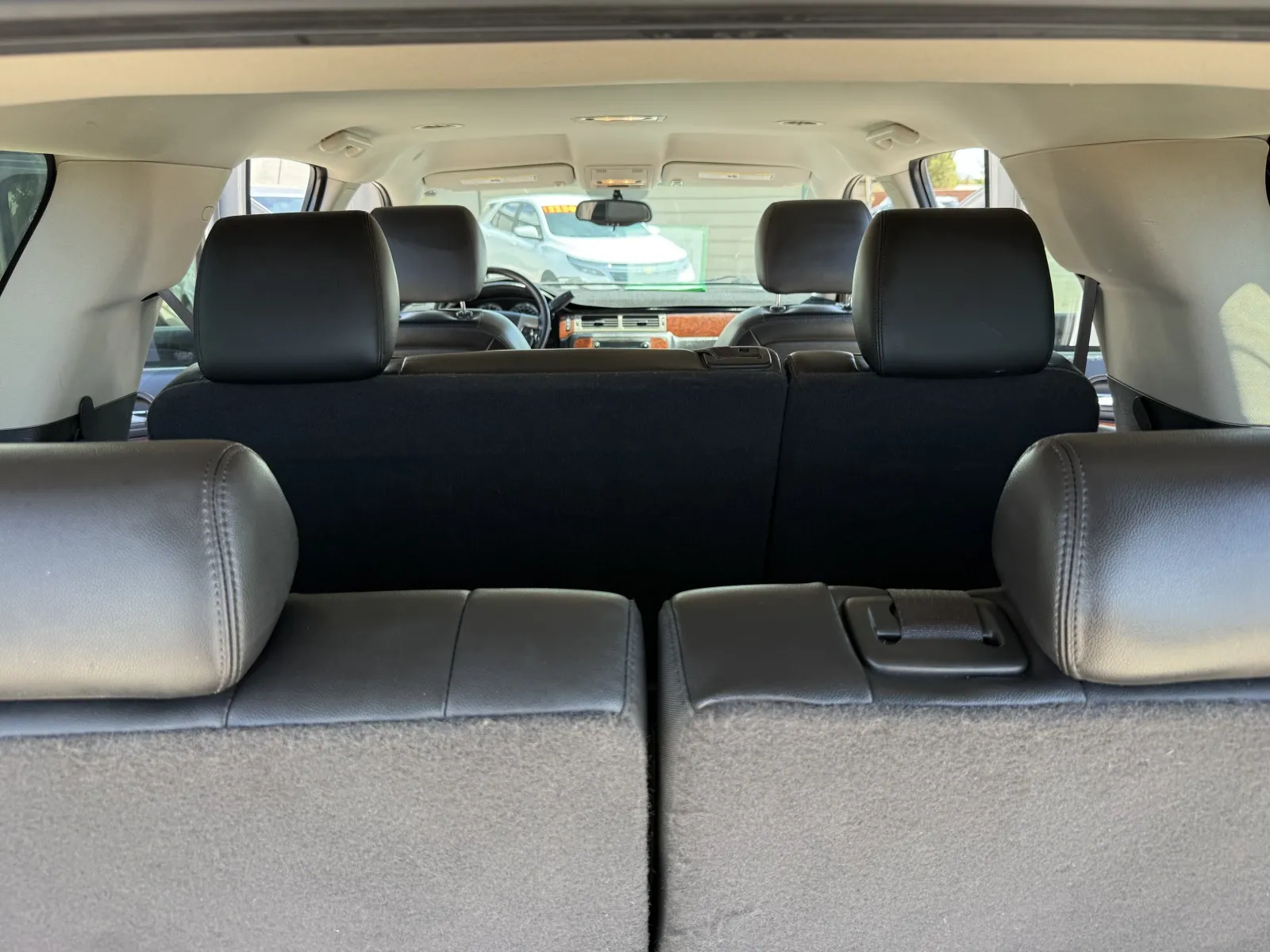 Chevrolet Tahoe photo 22