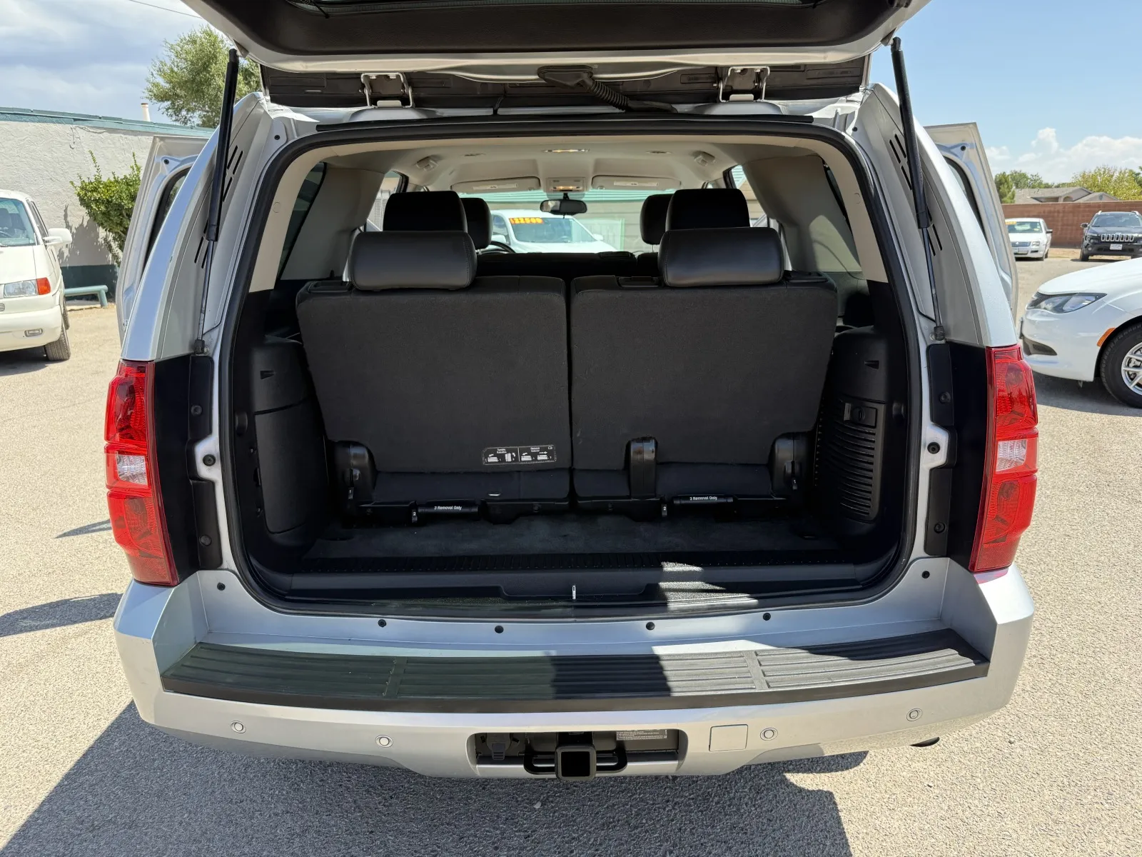 Chevrolet Tahoe photo 21