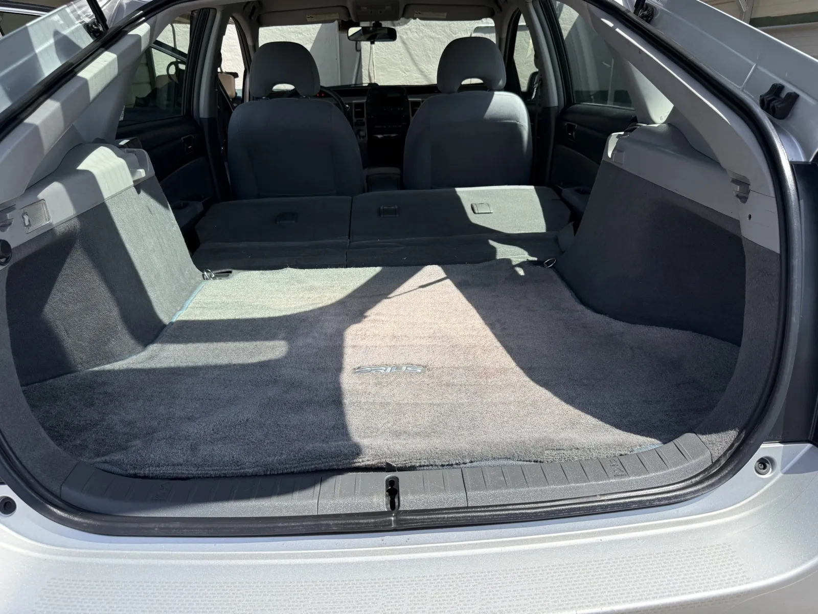 Toyota Prius photo 57