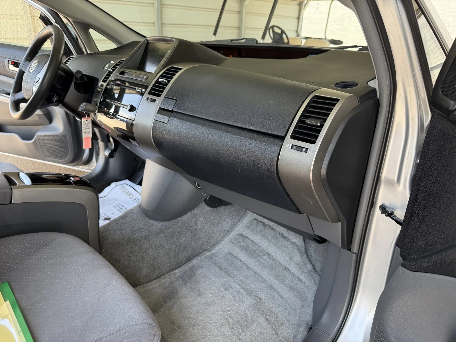 Toyota Prius photo 50