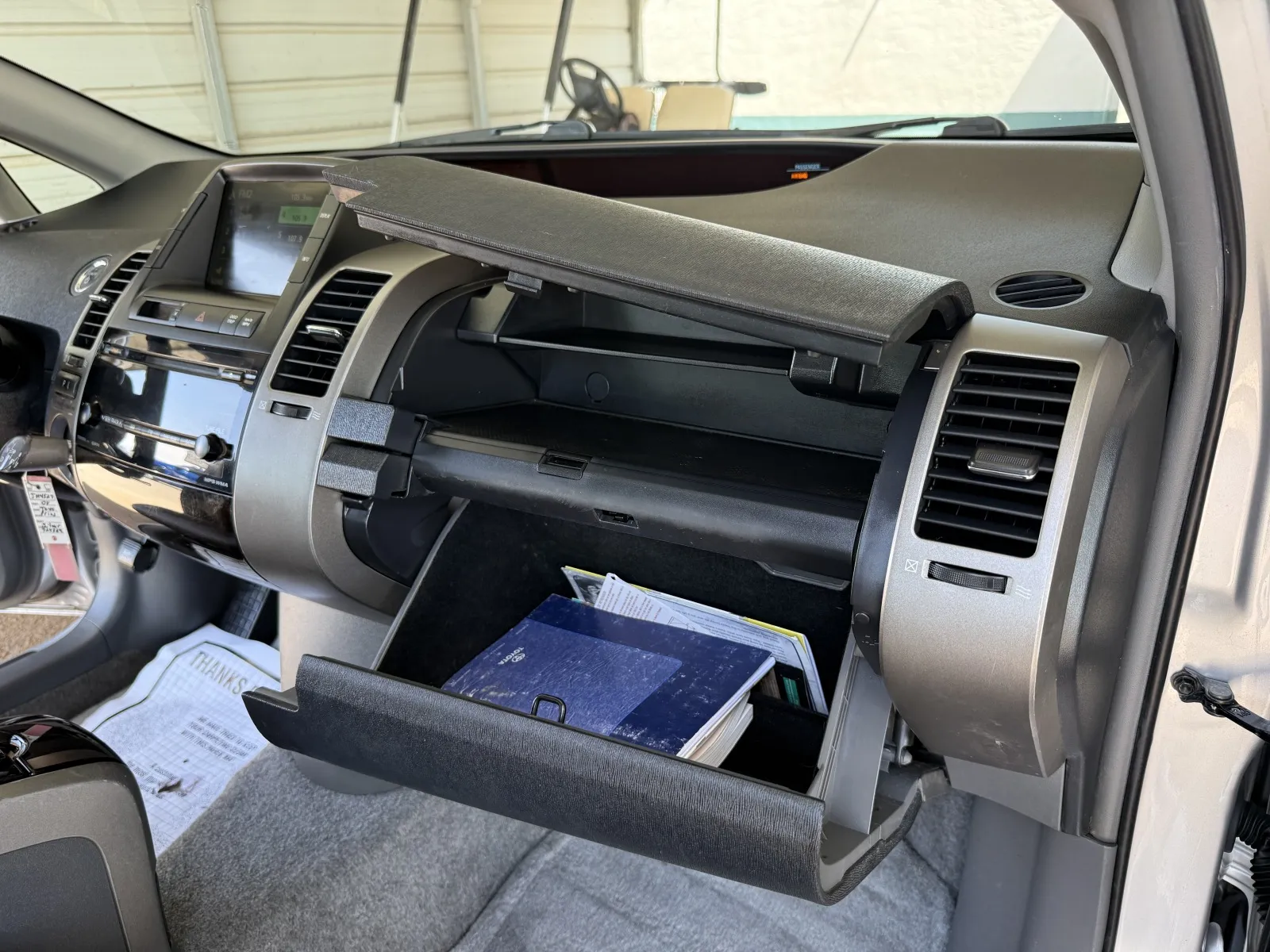 Toyota Prius photo 55