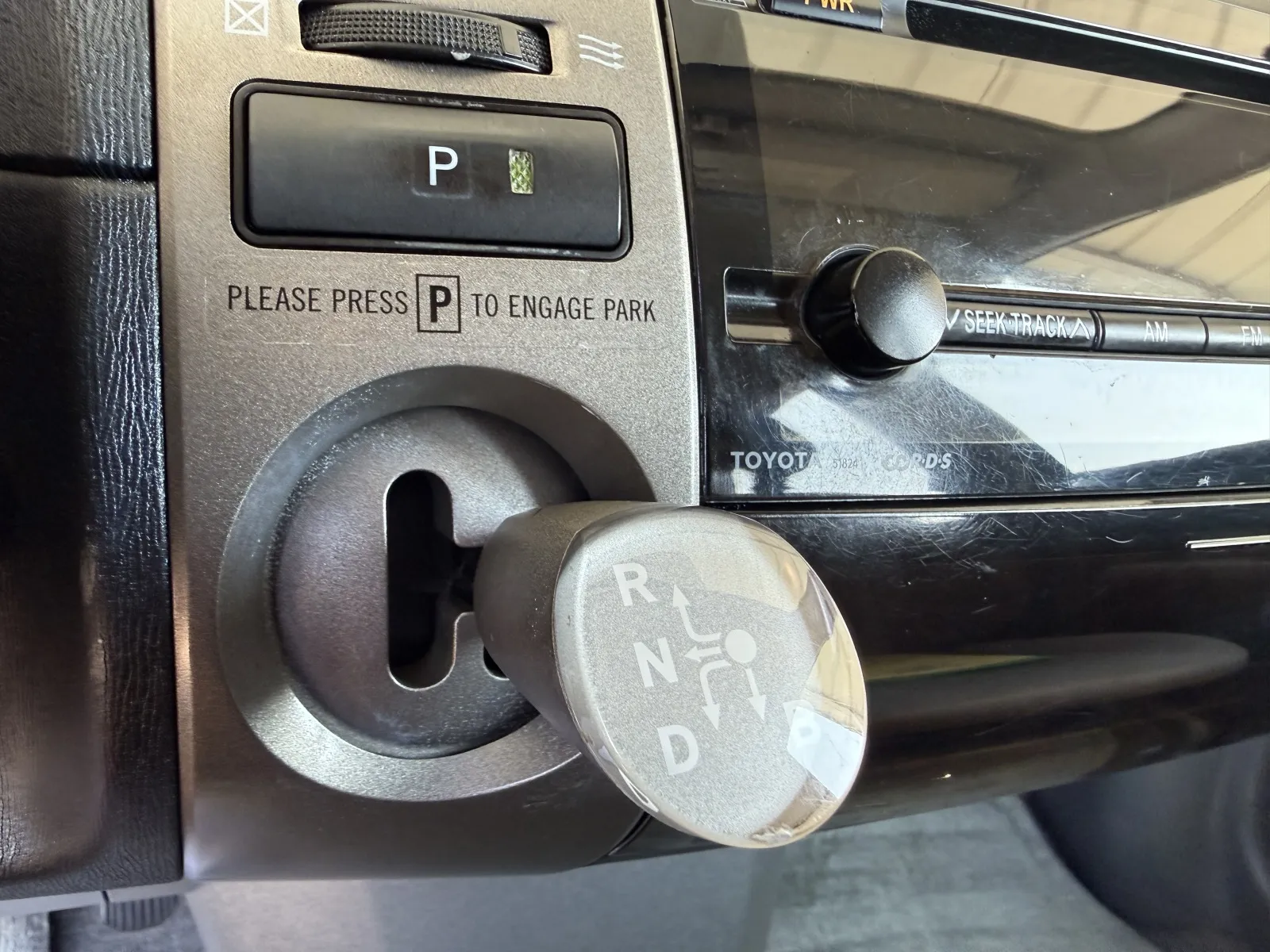 Toyota Prius photo 33