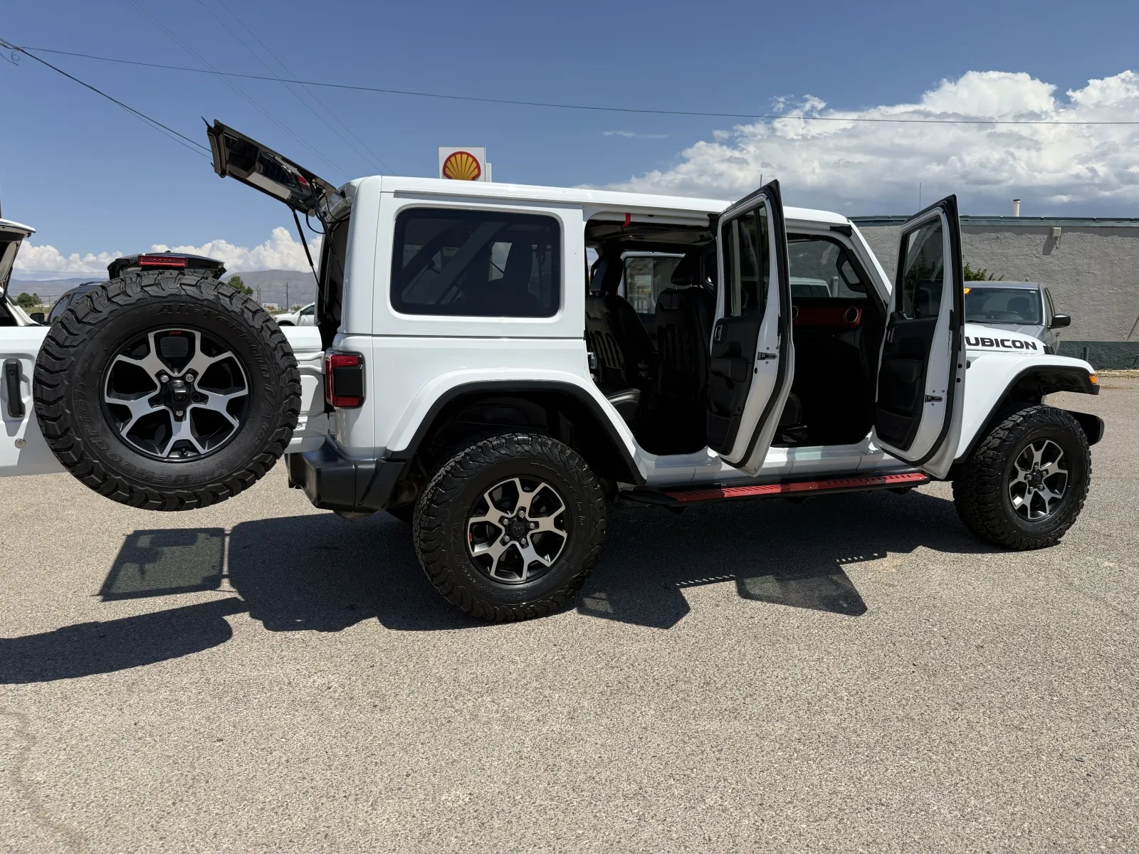 Jeep Wrangler photo 30