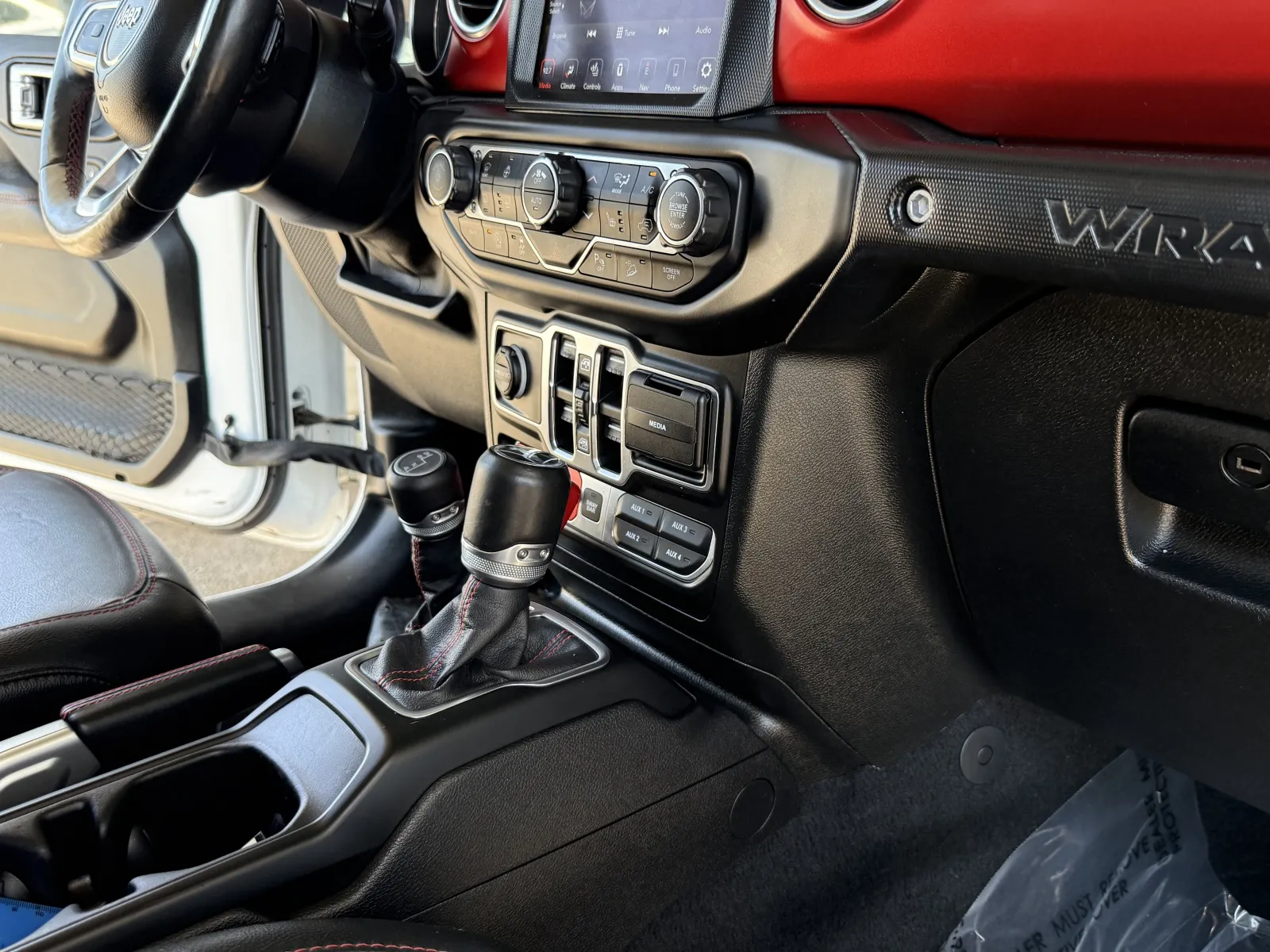 Jeep Wrangler photo 114
