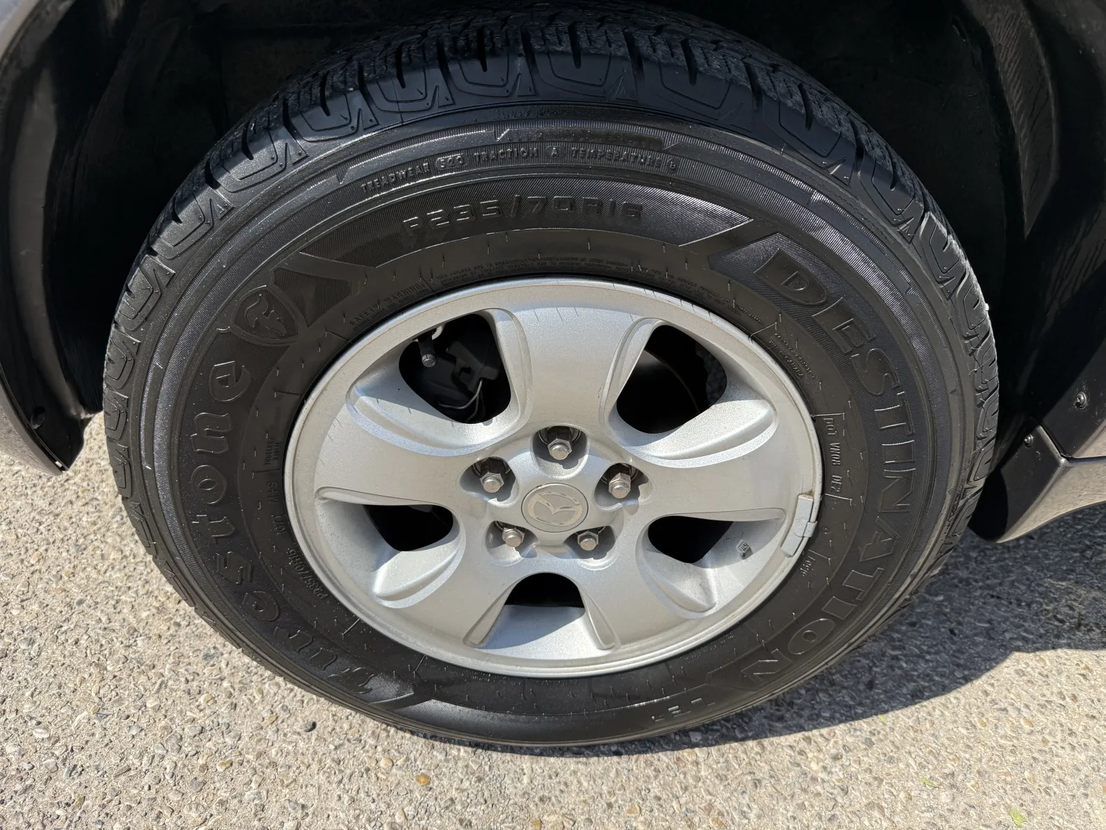 Mazda Tribute photo 9