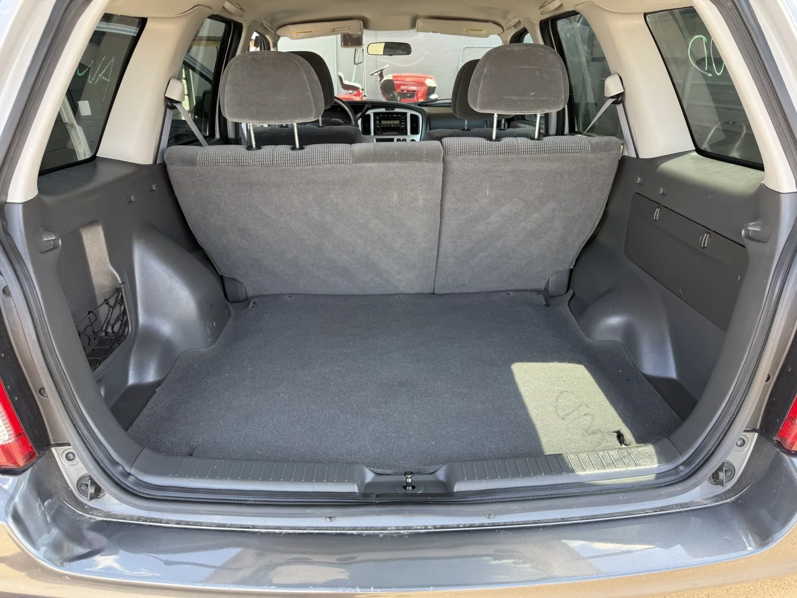 Mazda Tribute photo 33