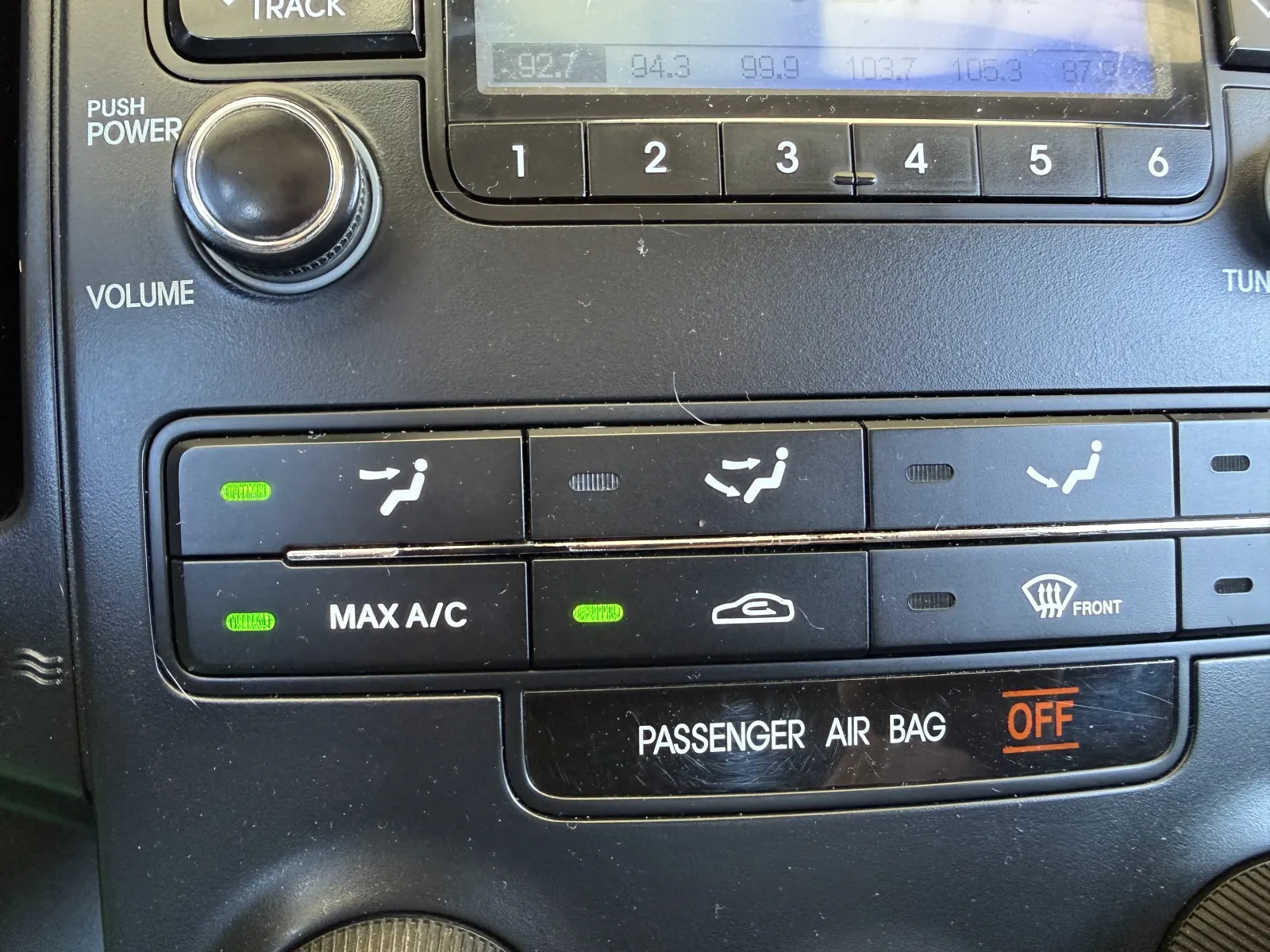 Hyundai Elantra photo 27