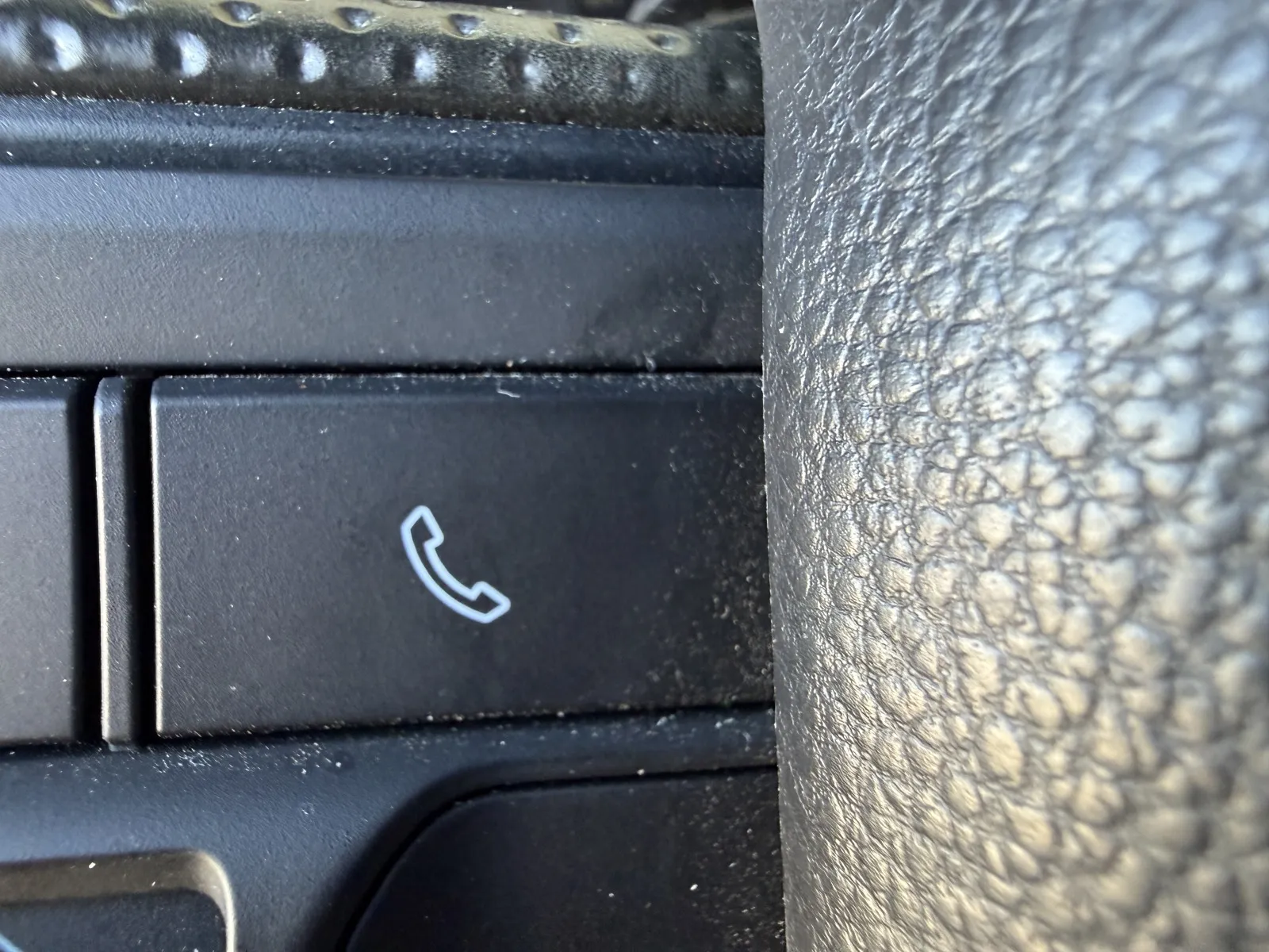 Toyota Tacoma photo 39