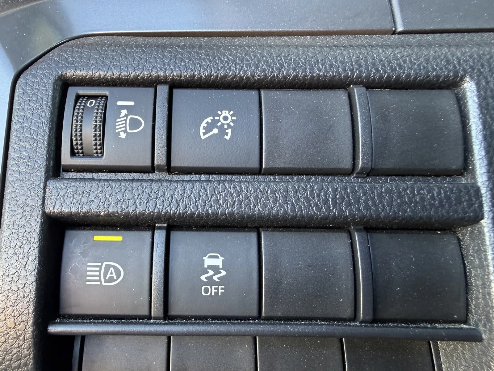 Toyota Tacoma photo 41
