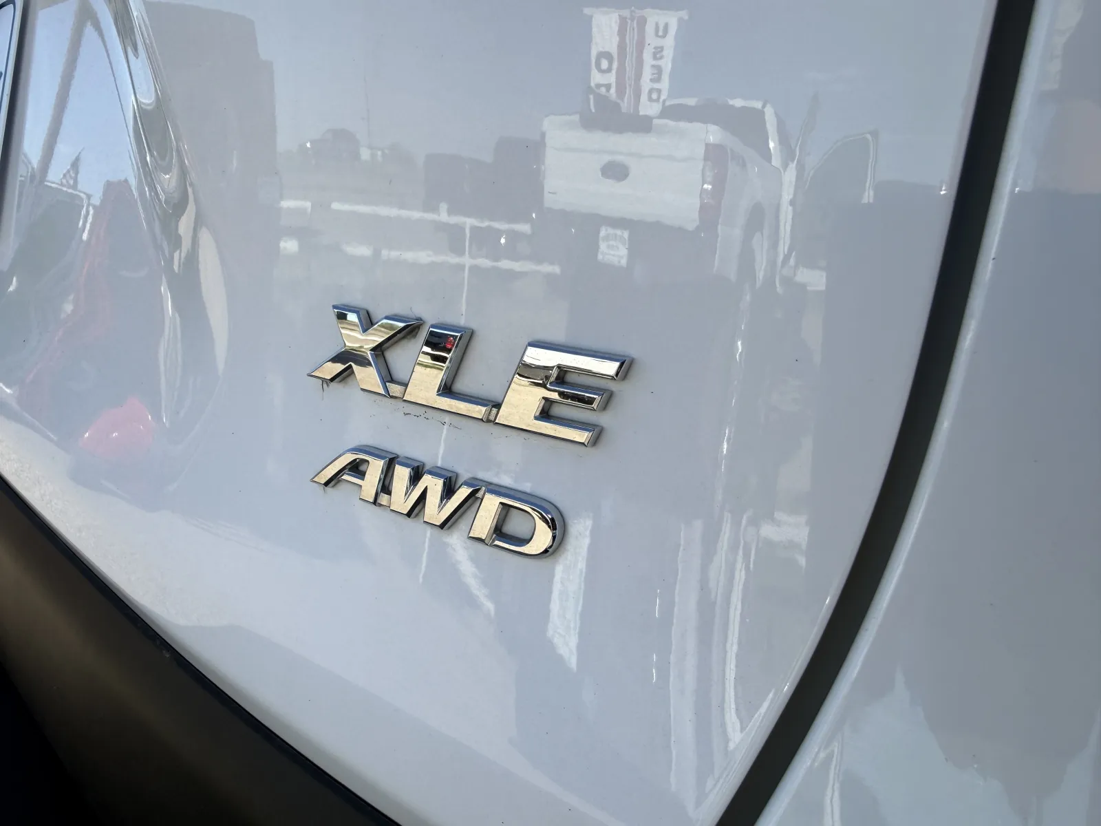 Toyota RAV4 photo 10