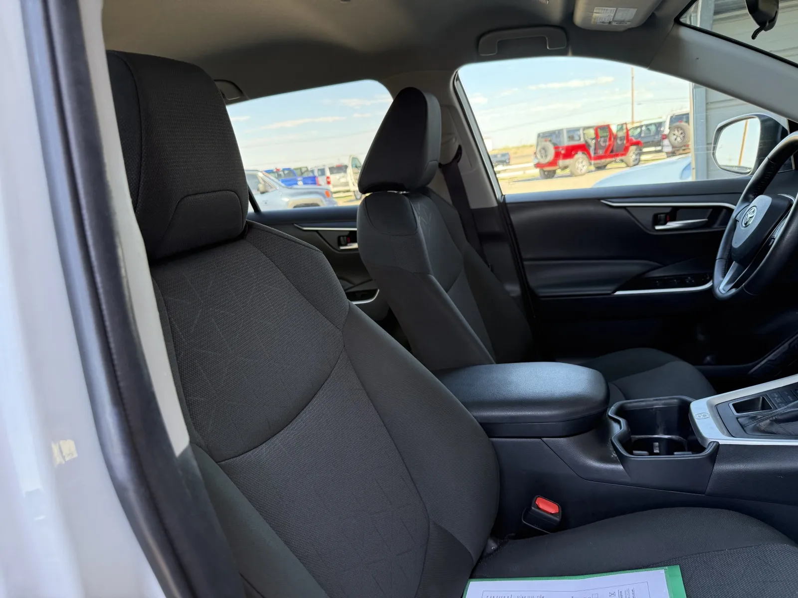 Toyota RAV4 photo 49