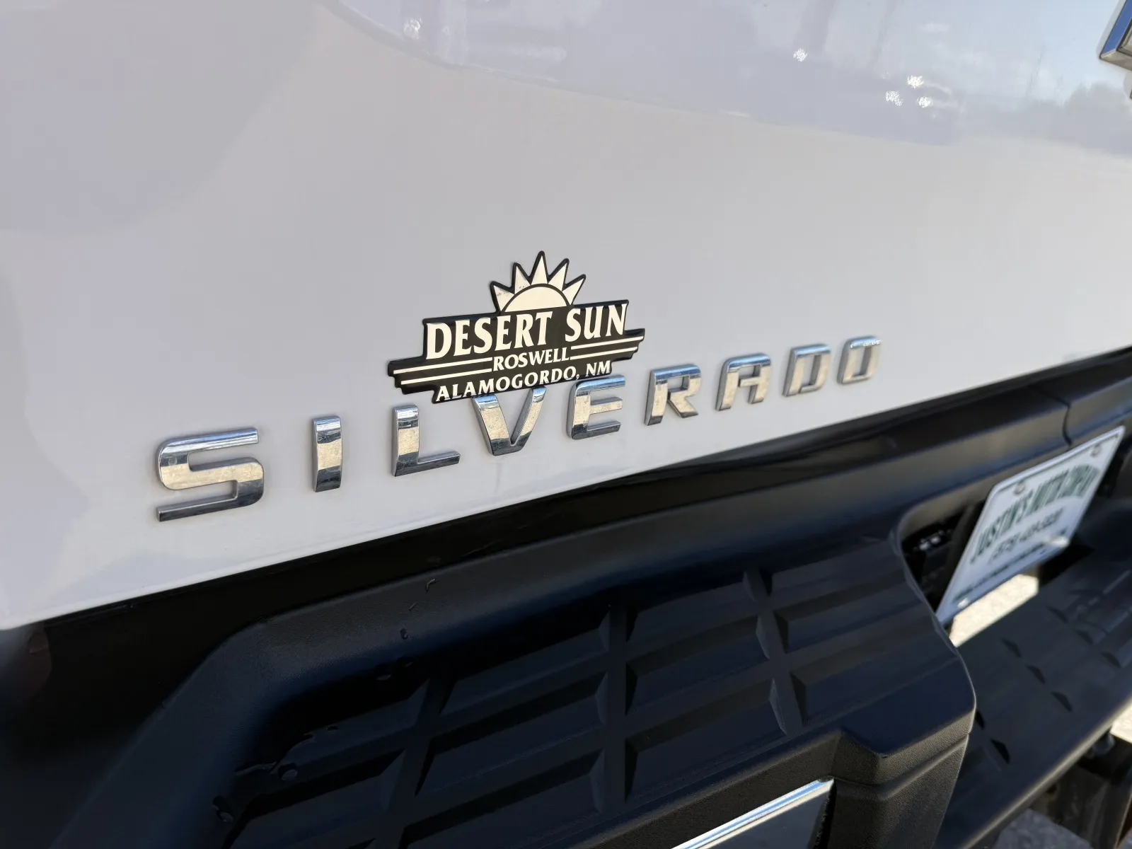 Chevrolet Silverado photo 11