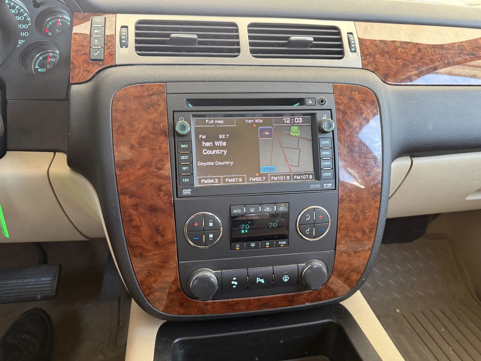 Chevrolet Silverado photo 33