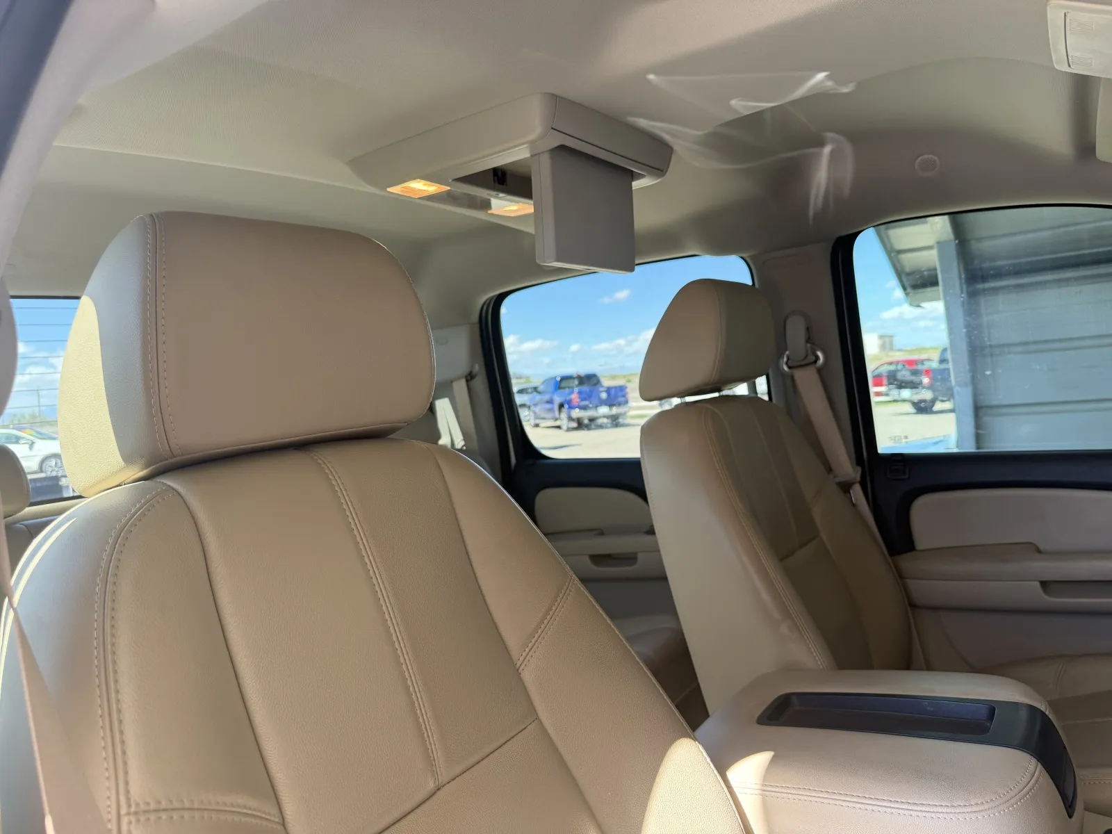 Chevrolet Silverado photo 59