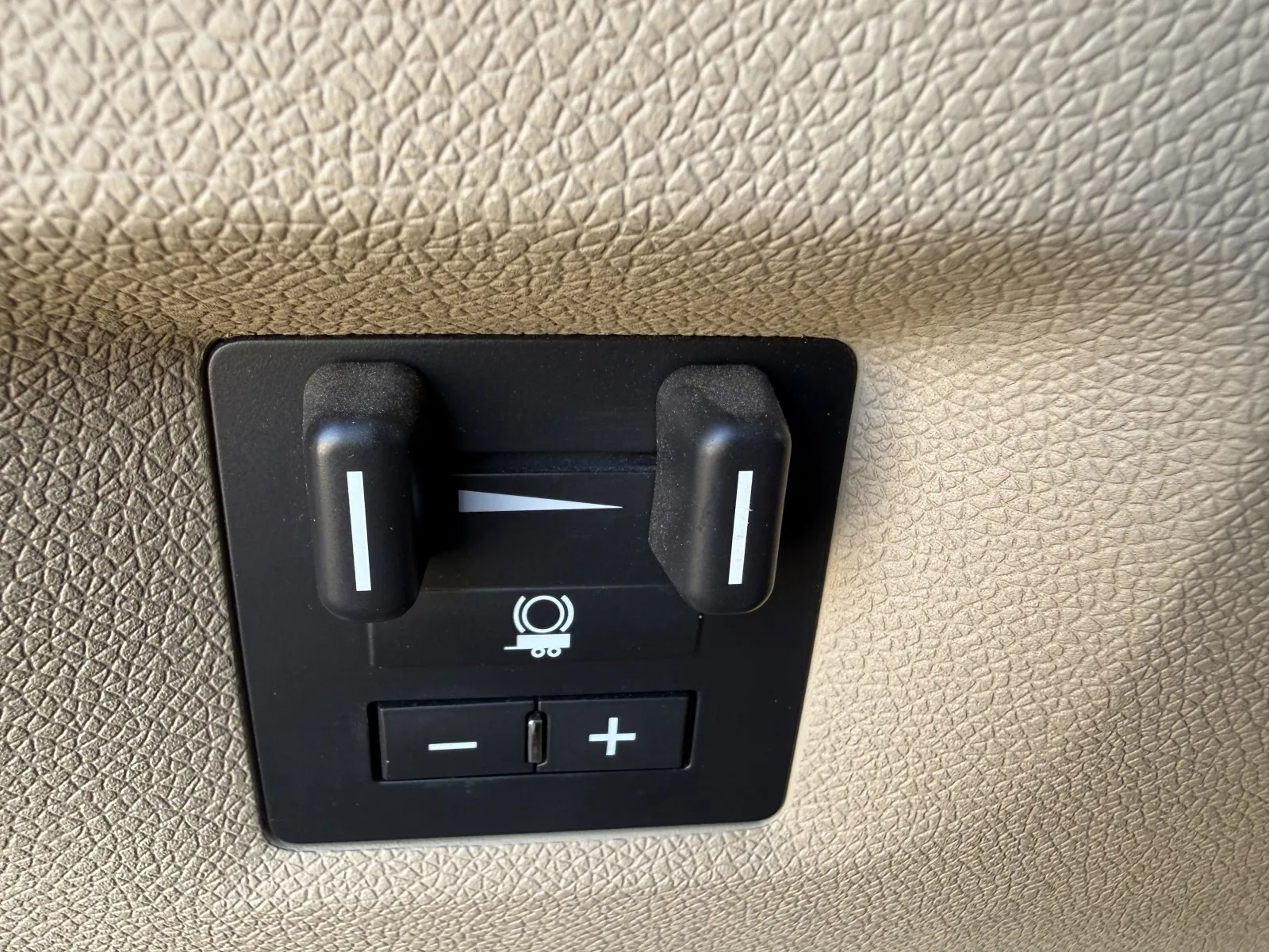 Chevrolet Silverado photo 43
