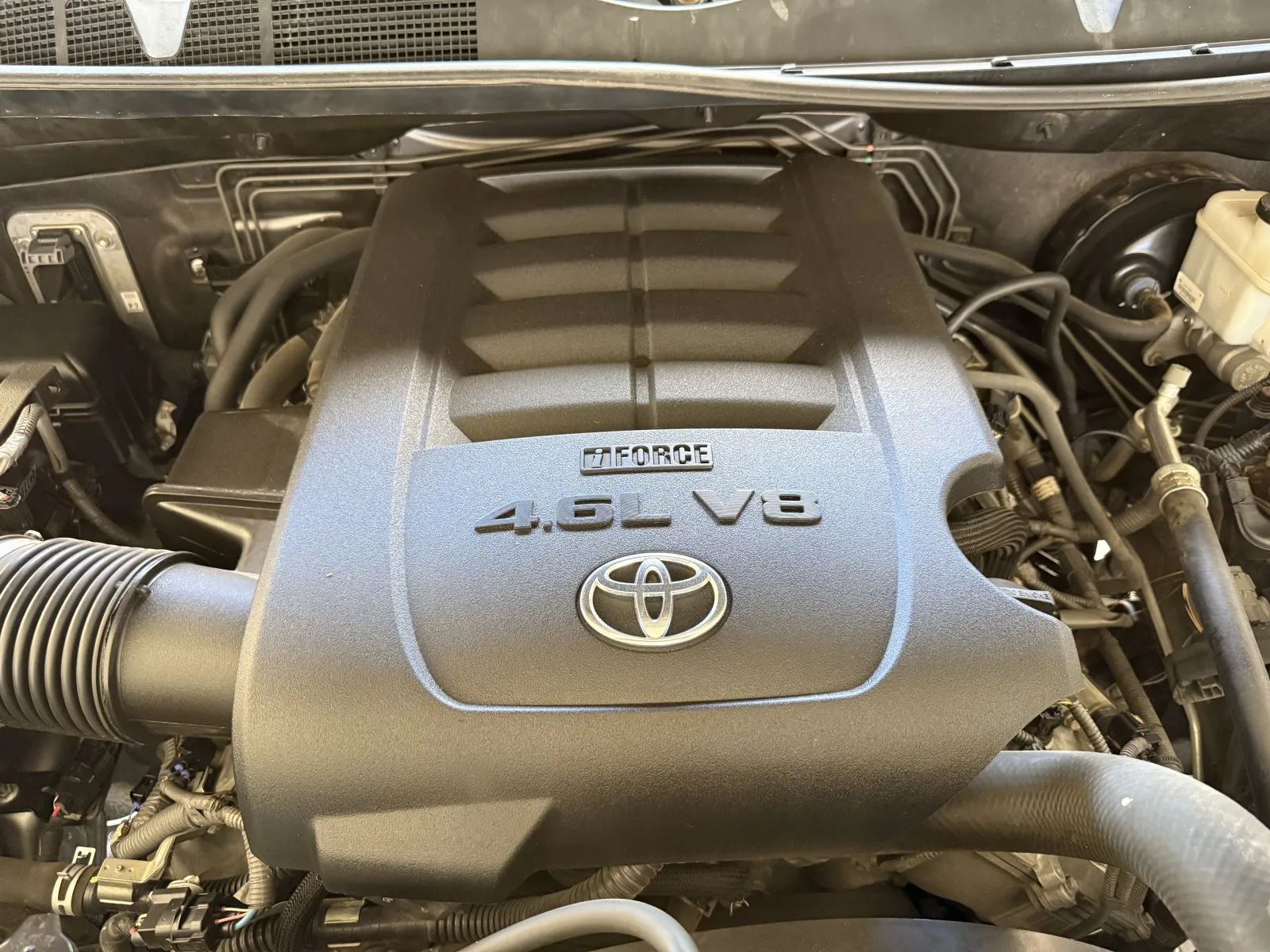 Toyota Tundra photo 25