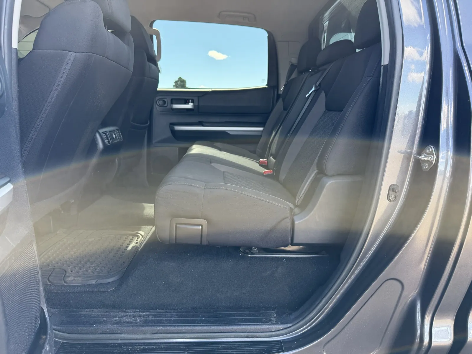 Toyota Tundra photo 57