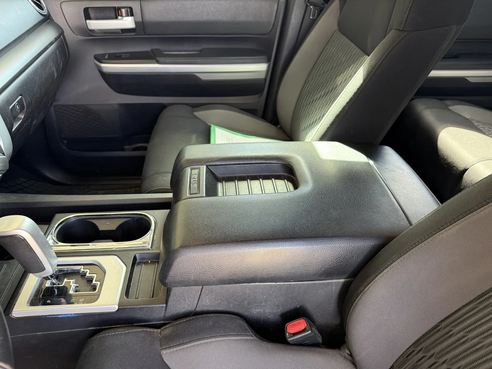 Toyota Tundra photo 49
