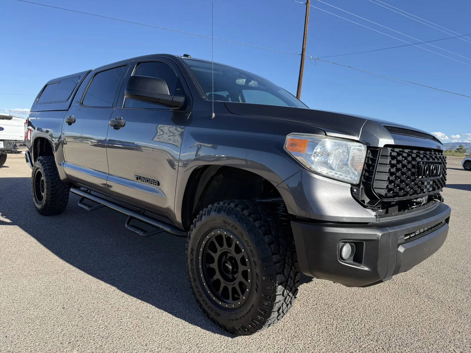 Toyota Tundra photo 6