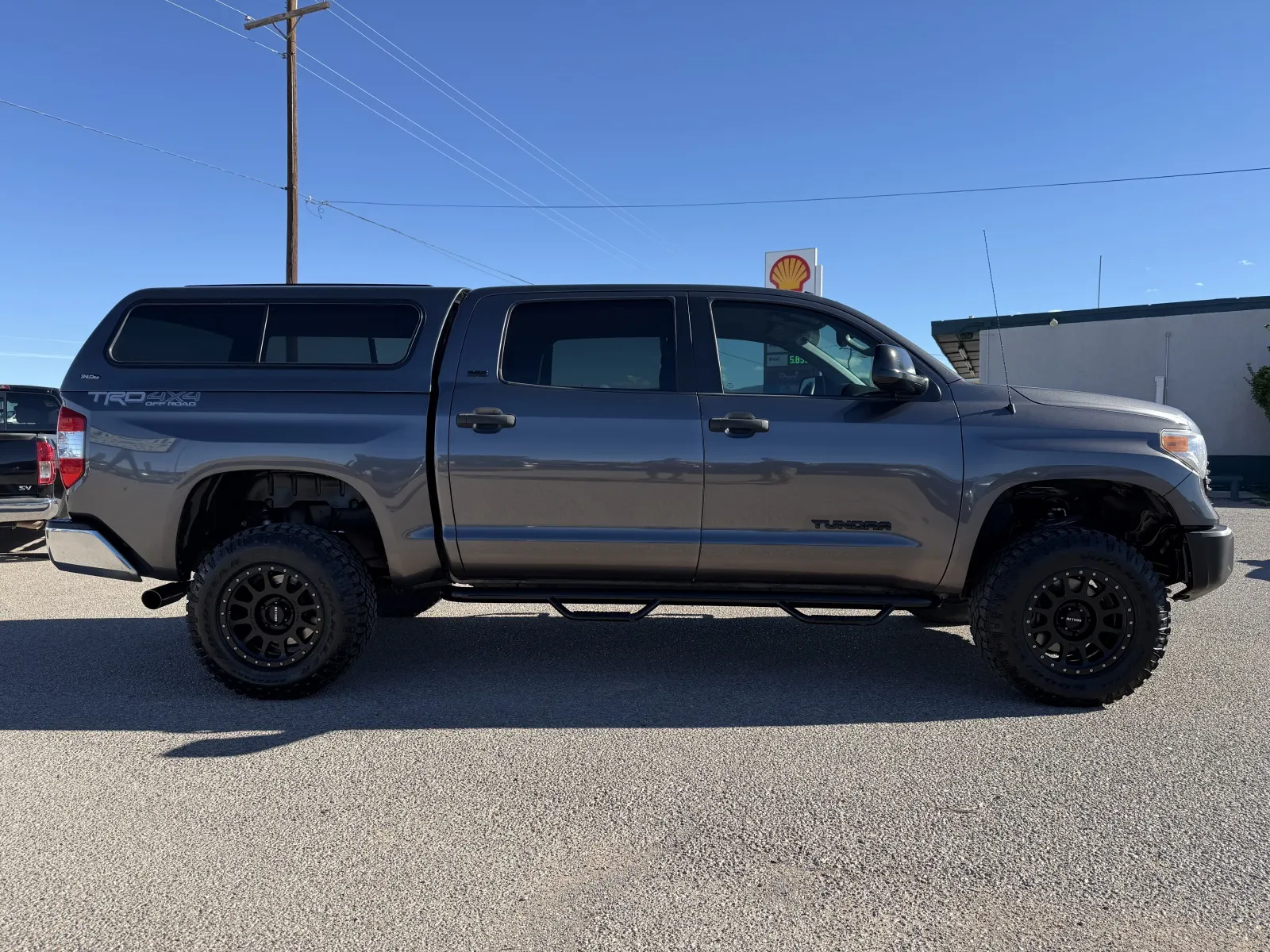 Toyota Tundra photo 5