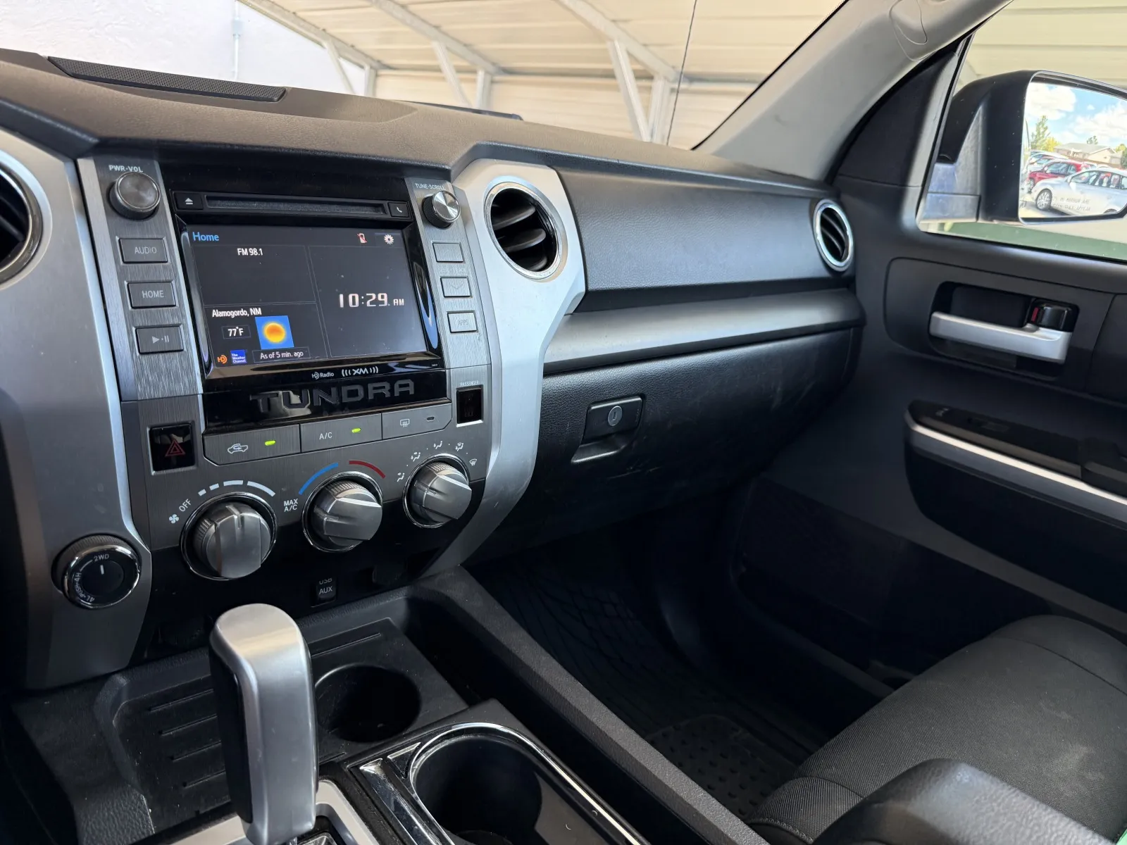 Toyota Tundra photo 31