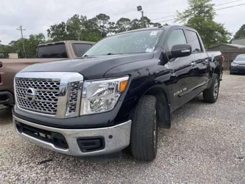 Photos of 2019 Nissan Titan SV for sale in Biloxi, MS at Direct Auto