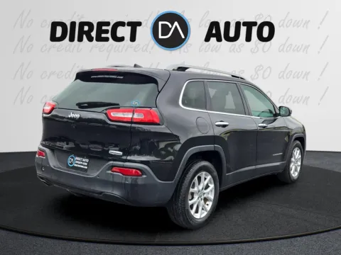 More photos of 2016 Jeep Cherokee Latitude at Direct Auto, MS