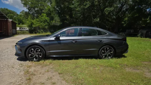 Photos of 2024 Hyundai Sonata SEL for sale in Biloxi, MS at Direct Auto