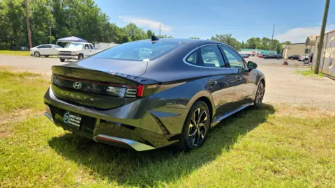 More photos of 2024 Hyundai Sonata SEL at Direct Auto, MS