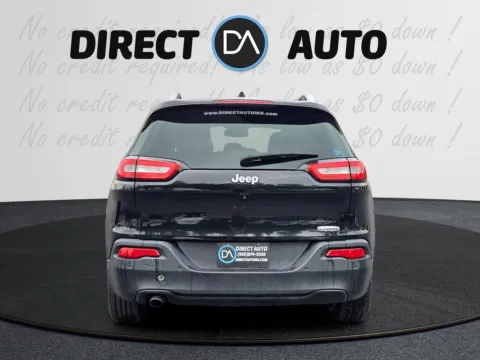 More photos of 2016 Jeep Cherokee Latitude at Direct Auto, MS