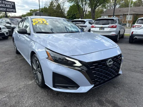 Gray 2024 NISSAN ALTIMA SR for sale in Hobart, IN