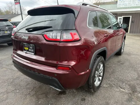More photos of 2020 JEEP CHEROKEE LATITUDE PLUS at Elite Auto Sales Hobart, IN