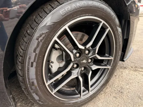 More photos of 2022 FORD MUSTANG at Elite Auto Sales Hobart, IN