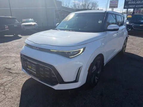 Photos of 2023 KIA SOUL GT LINE for sale in Hobart, IN at Elite Auto Sales Hobart