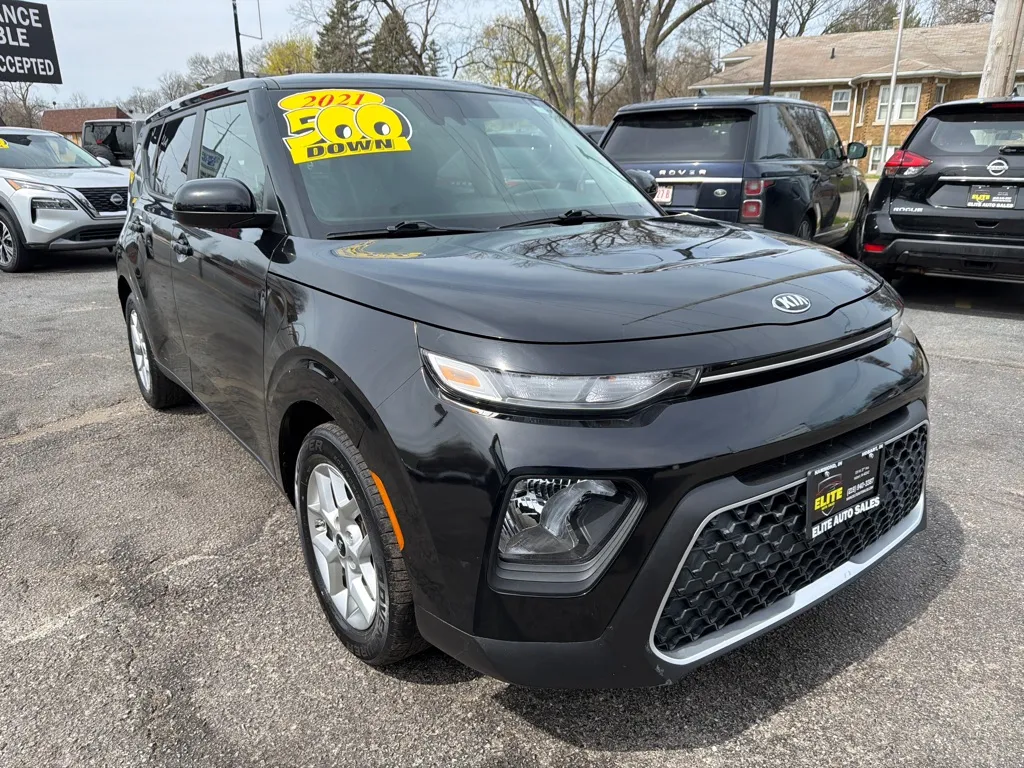 Black 2021 KIA SOUL LX for sale in Hobart, IN