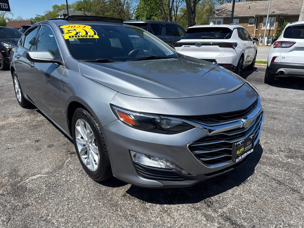 Gray 2024 CHEVROLET MALIBU LT for sale in Hobart, IN