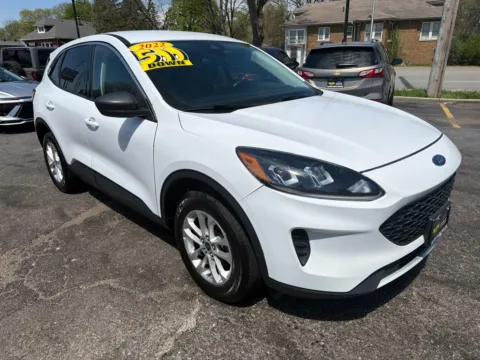 White 2022 FORD ESCAPE SE for sale in Hobart, IN