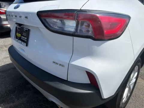More photos of 2022 FORD ESCAPE SE at Elite Auto Sales Hobart, IN