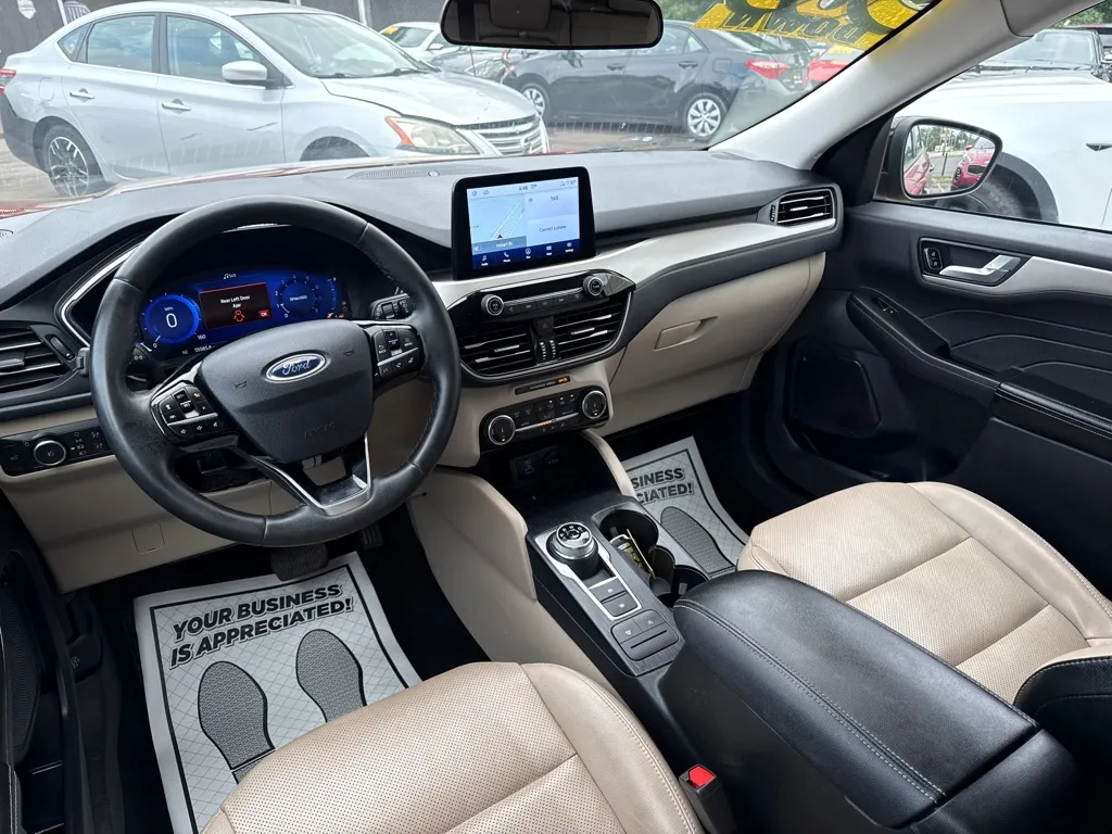 2022 Ford Escape SEL - Photo 8