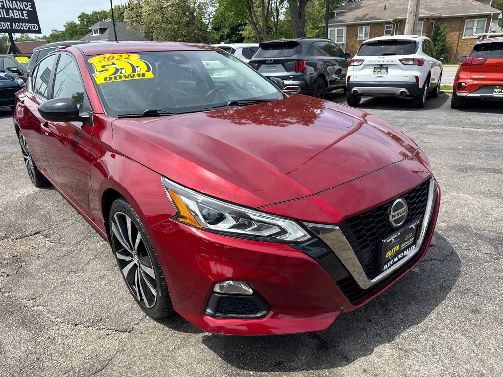 2022 Nissan Altima 2.5 SR's photo