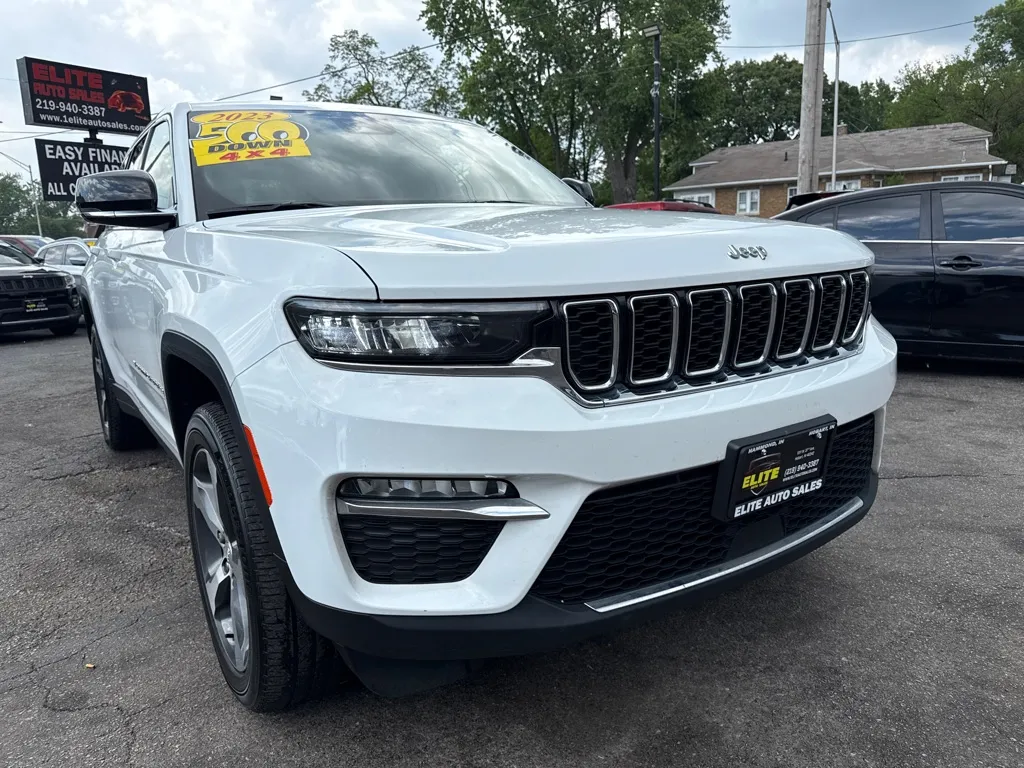 White 2023 JEEP GRAND CHEROKEE LIMITED for sale in Hobart, IN