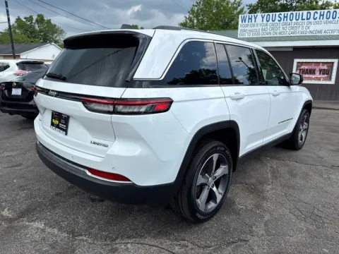 More photos of 2023 JEEP GRAND CHEROKEE LIMITED at Elite Auto Sales Hobart, IN