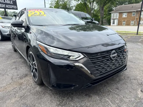 Black 2024 NISSAN SENTRA SR for sale in Hobart, IN