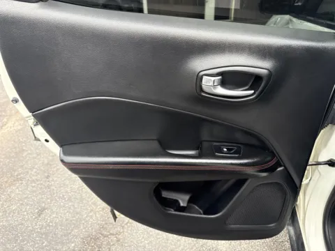 More photos of 2019 JEEP COMPASS TRAILHAWK at Elite Auto Sales Hobart, IN