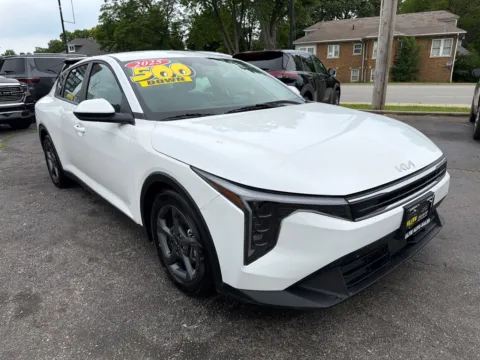 White 2025 KIA K4 LX for sale in Hobart, IN